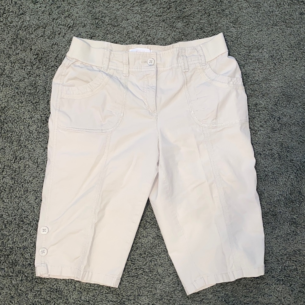 Chico’s Convertible Capris